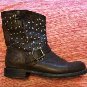 🔥🔥🔥FRYE BIKER BOOTS🤙🏾🤙🏾🤙🏾🤙🏾🤙🏾🔥🔥🔥